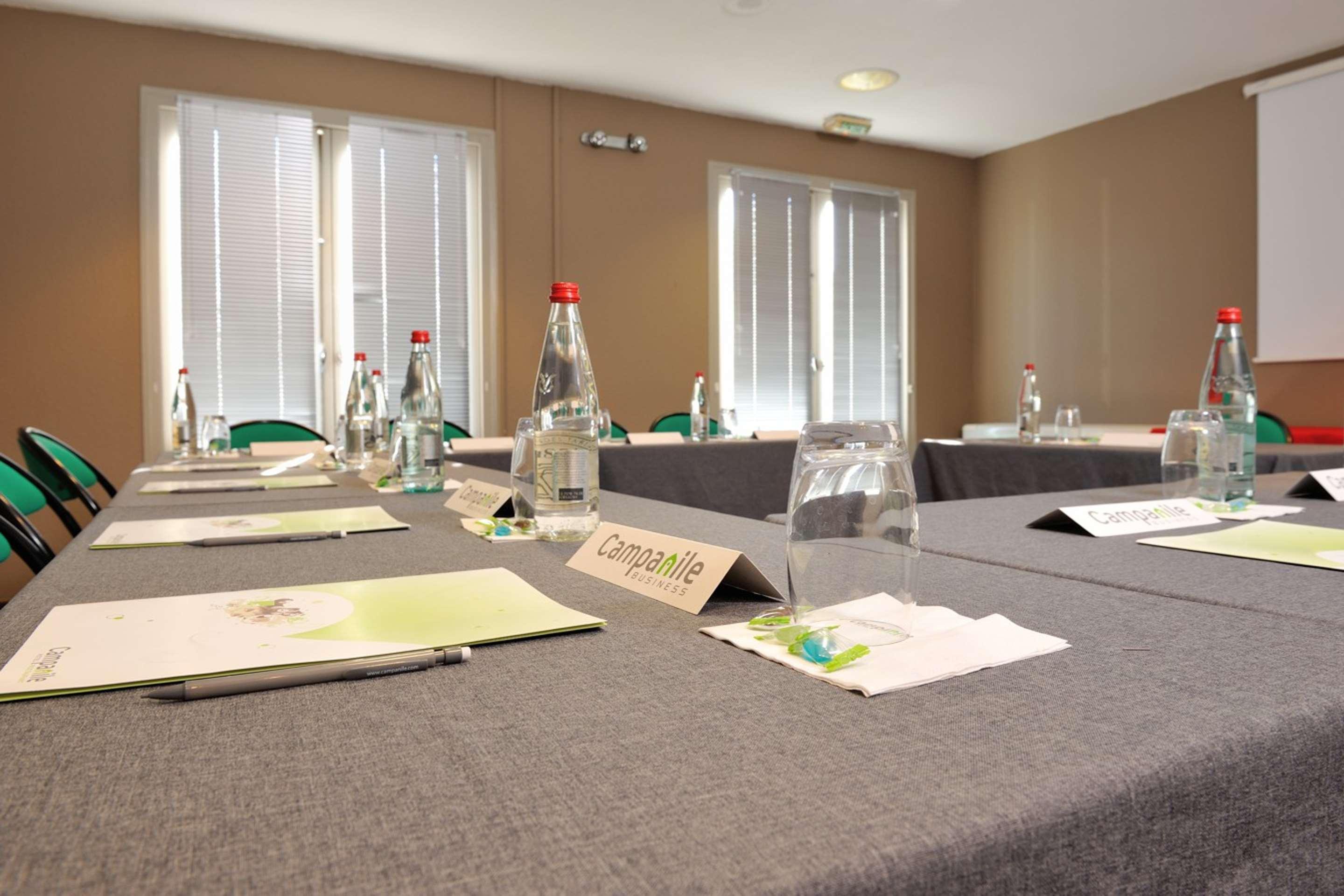 Campanile Bourg-en-bresse ~ Hotel