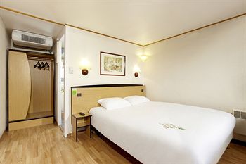 Campanile Bourg-en-bresse ~ 3* Viriat